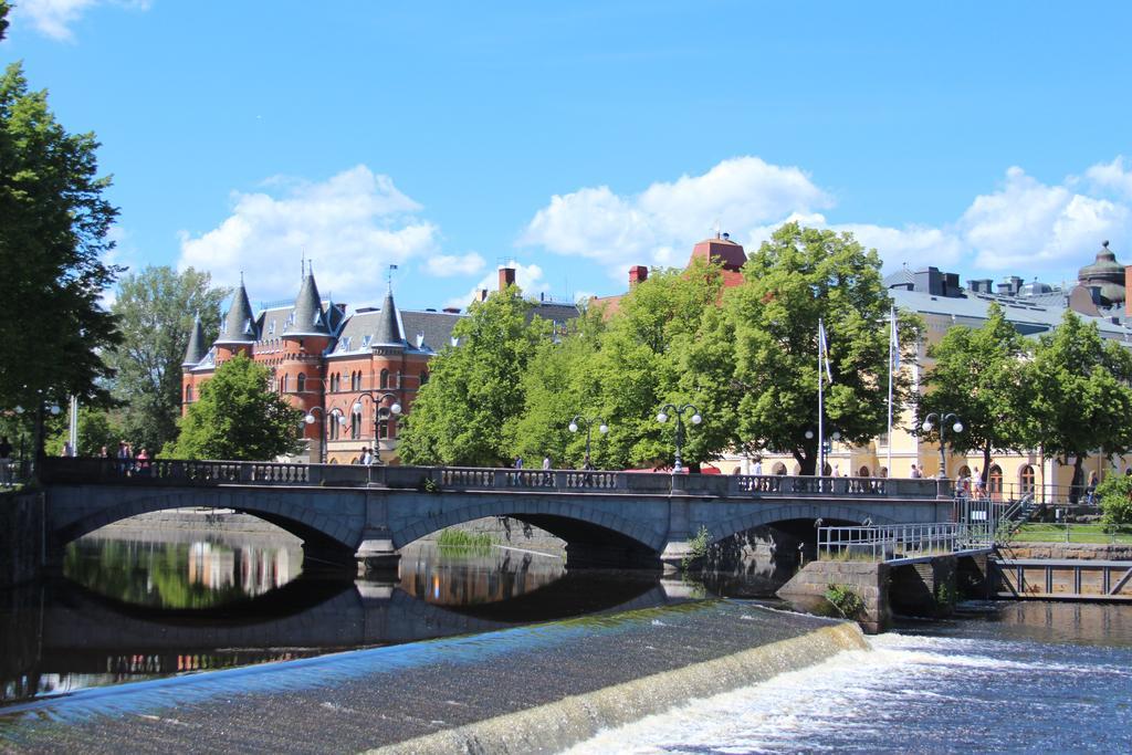 First Hotel Örebro Exterior foto